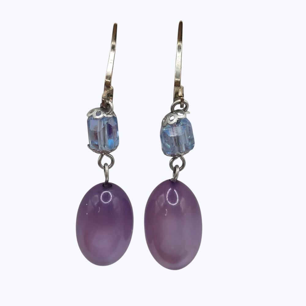 Earrings Vintage Moonglow Lavender Thermoset Beaded Japan Silver Tone Clip On - Picture 4 of 5
